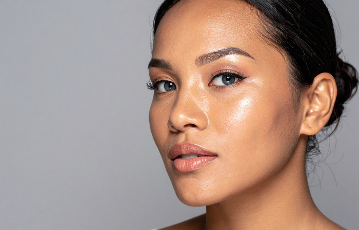 Ongewenste plekjes in het gezicht: pukkel en 